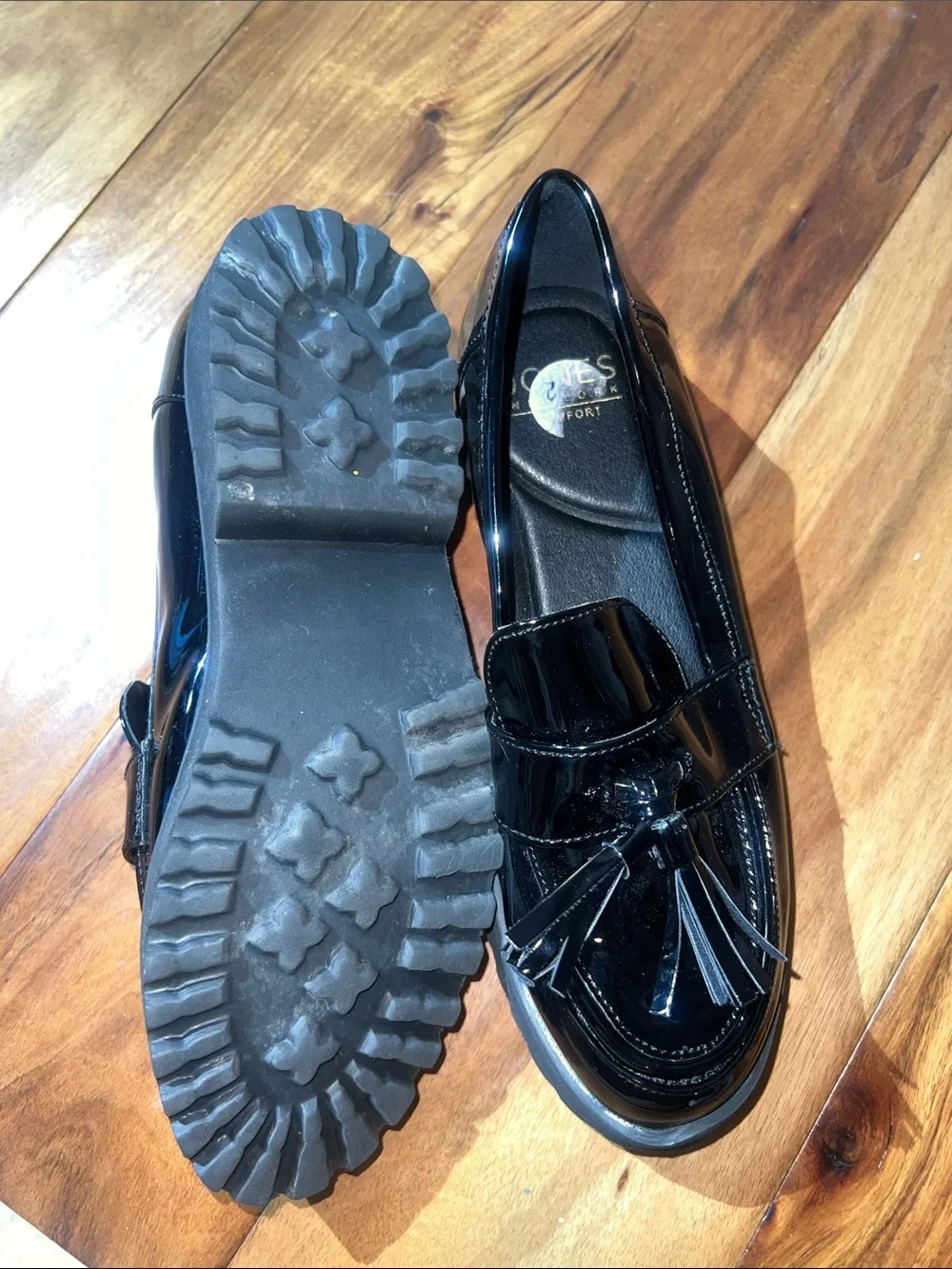 Jones New York Women's Black Loafers
